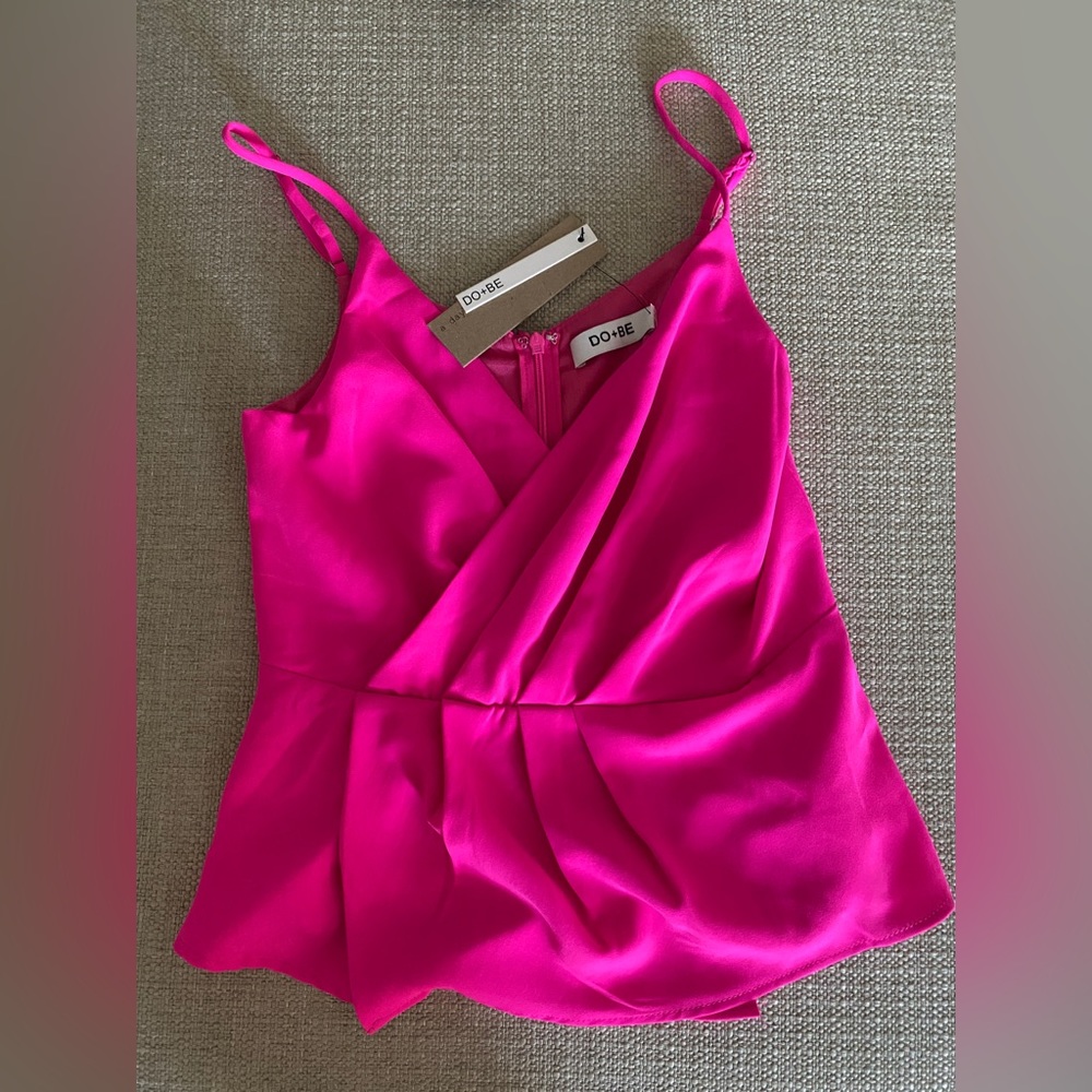 NWT Do+Be Hot Pink Mini Peplum Top Size Small